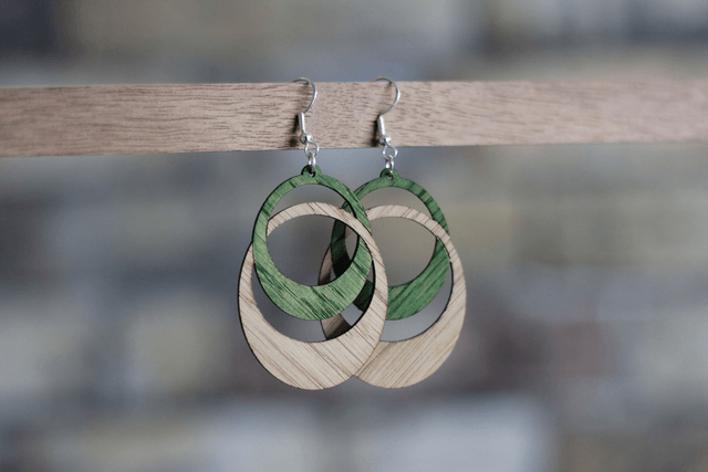 BOUCLE D'OREILLE N°1 : Les anneaux