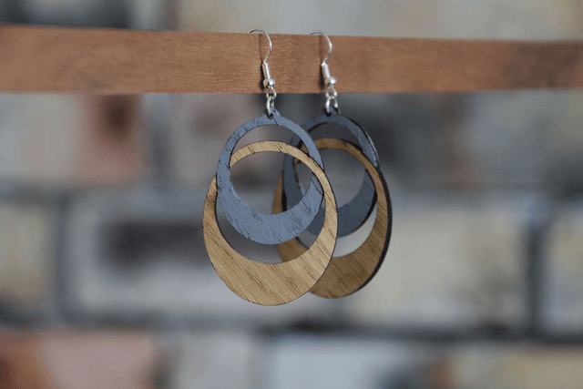BOUCLE D'OREILLE N°1 : Les anneaux